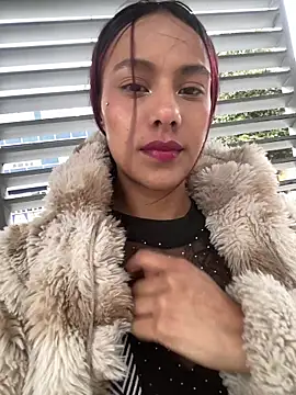 Emily-Fire online show from February 25, 2026, 8:18 pm