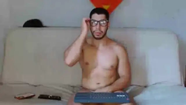 axellblue online show from July 15, 2026, 9:53 pm
