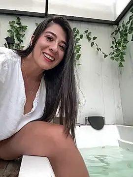 miiaa love online show from February 21, 2026, 10:22 pm