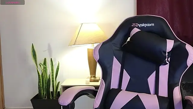 nath1  online show from March 9, 2026, 4:27 am