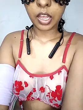 Snapshot of ASHANYA_JAYASOORIYA chatting on June 18, 2026, 4:33 pm ASHANYA JAYASOORIYA online show from June 18, 2026, 4:33 pm