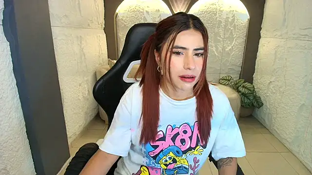 Elizabeth  r online show from March 12, 2026, 3:12 am