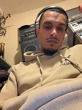 Thatguy 2026 online show from March 18, 2026, 6:38 am