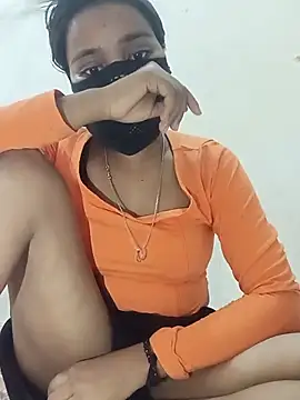 meenu cuties online show from June 24, 2026, 3:33 pm