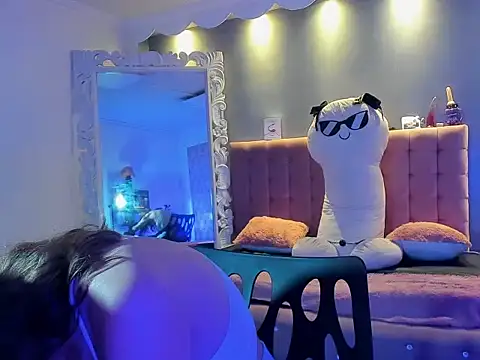 AliceLeet online show from March 9, 2026, 1:15 pm