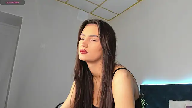 Snapshot of Adele_Lanea chatting on June 12, 2026, 1:04 am Adele Lanea online show from June 12, 2026, 1:04 am
