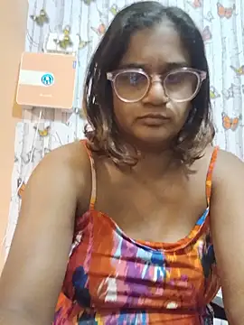 Snapshot of indianstrawberrylips4u chatting on June 14, 2026, 4:09 pm indianstrawberrylips4u online show from June 14, 2026, 4:09 pm