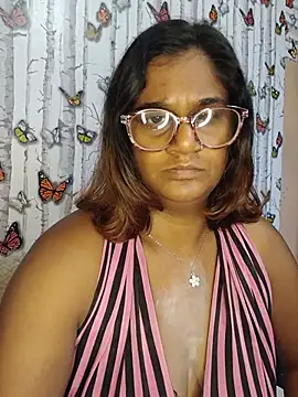 Snapshot of indianstrawberrylips4u chatting on June 16, 2026, 5:54 am indianstrawberrylips4u online show from June 16, 2026, 5:54 am