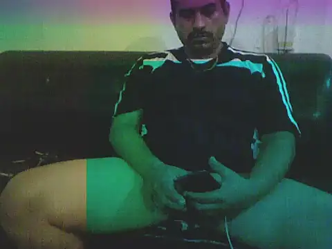 Snapshot of Faraon88 chatting on June 11, 2026, 10:02 am Faraon88 online show from June 11, 2026, 10:02 am