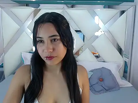 Kate Hewson online show from March 10, 2026, 12:37 am