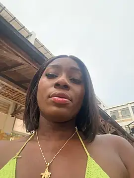 ZarahFerreira online show from March 11, 2026, 10:49 pm