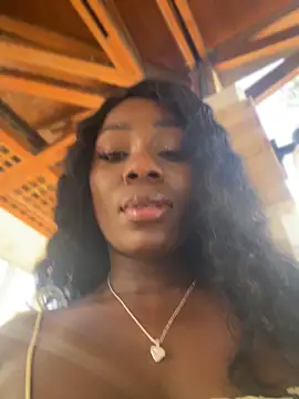 ZarahFerreira online show from May 3, 2026, 9:54 pm