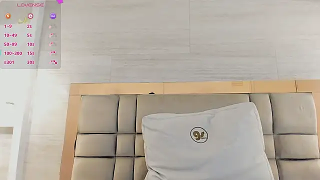 Snapshot of bella_novoa chatting on June 4, 2026, 5:02 am bella novoa online show from June 4, 2026, 5:02 am
