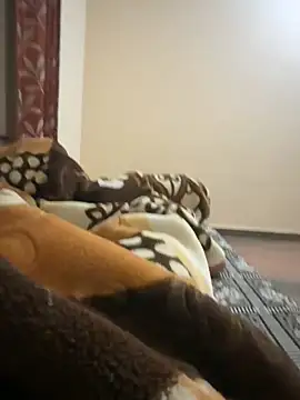 youngboywithcurvymilf online show from March 12, 2026, 4:02 pm