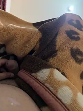 youngboywithcurvymilf online show from March 17, 2026, 3:59 pm