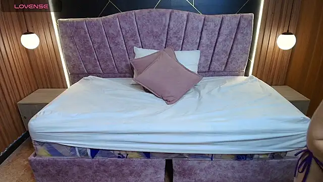 MoriahStorm online show from March 14, 2026, 12:21 pm