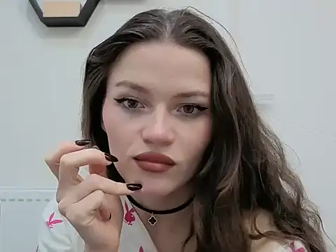 Snapshot of Avelinehowo_uwu chatting on March 26, 2026, 5:51 pm Avelinehowo uwu online show from March 26, 2026, 5:51 pm