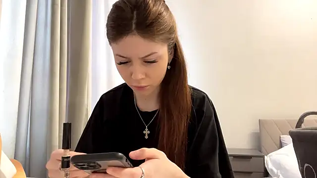 adelecloud online show from March 6, 2026, 8:33 am