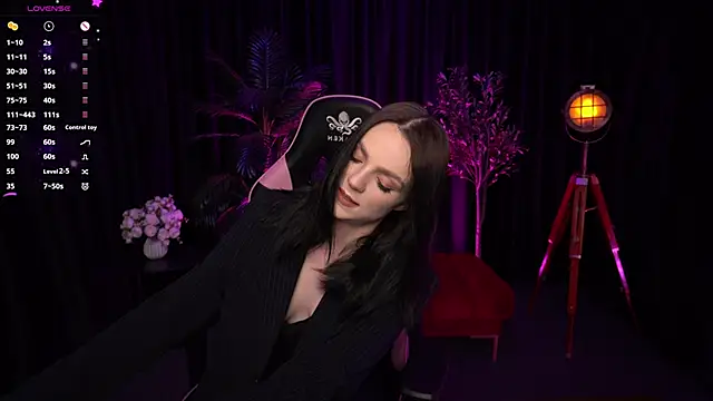 Wild Alice me online show from April 29, 2026, 3:27 pm