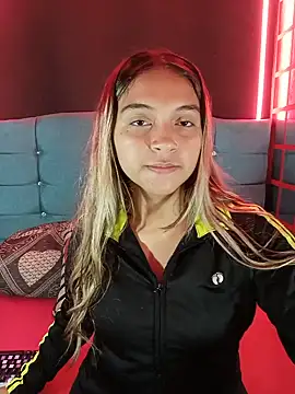 Snapshot of Arabella_Fraser18 chatting on June 6, 2026, 11:37 am Arabella Fraser18 online show from June 6, 2026, 11:37 am