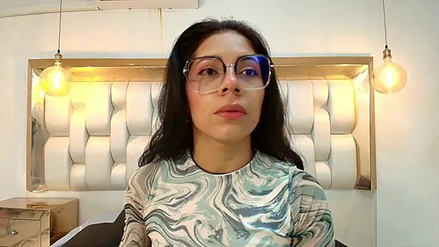 Snapshot of AzulMaveric chatting on May 28, 2026, 7:44 pm AzulMaveric online show from May 28, 2026, 7:44 pm