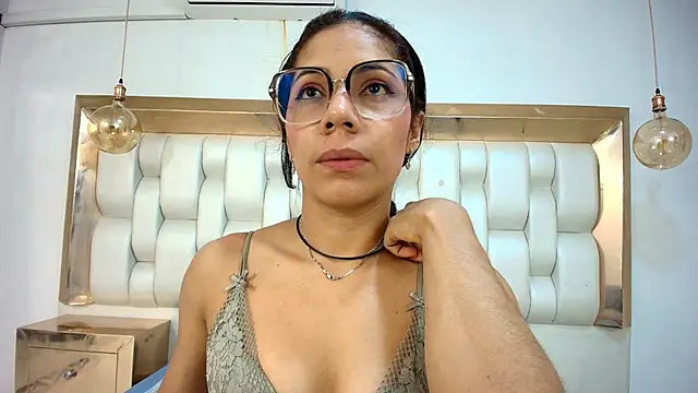 AzulMaveric online show from June 20, 2026, 7:16 pm
