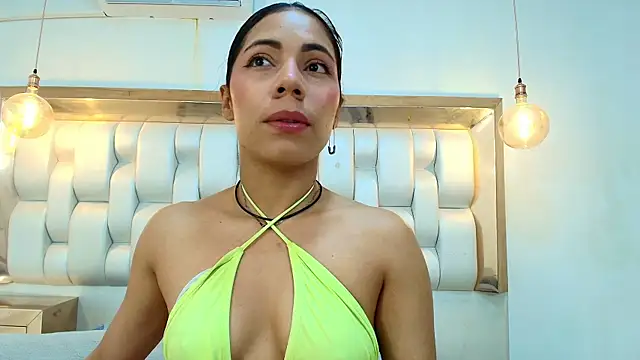 AzulMaveric online show from July 28, 2026, 7:39 pm