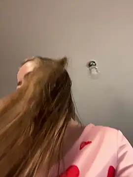 clarabarness15 online show from February 28, 2026, 5:41 am