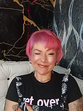 lady polka online show from March 20, 2026, 6:35 pm