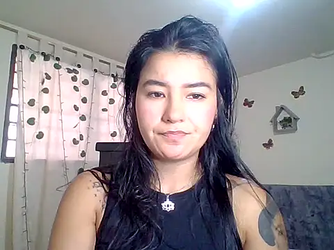Miiia a online show from April 29, 2026, 7:20 pm