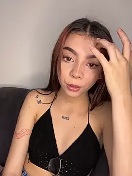 MelLove  online show from March 10, 2026, 9:09 pm