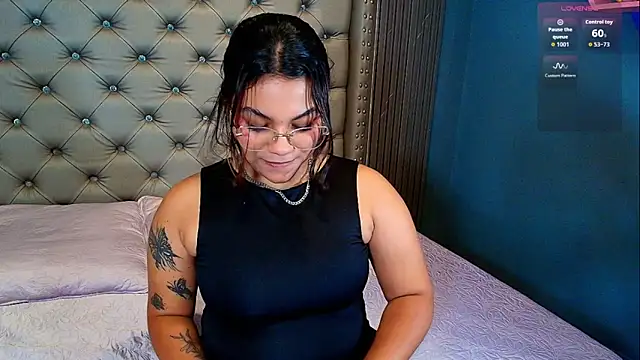 NAOMI cute  online show from March 19, 2026, 6:01 pm