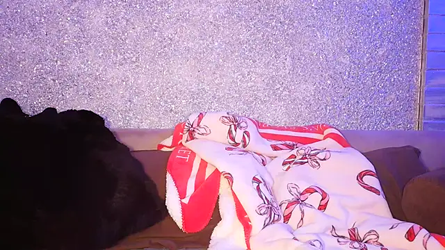 Veronicasaturn online show from March 13, 2026, 8:48 pm