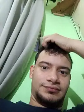 Snapshot of alejo1405m chatting on April 28, 2026, 10:59 pm alejo1405m online show from April 28, 2026, 10:59 pm