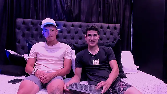 Snapshot of privacy_friends chatting on February 23, 2026, 8:50 pm privacy friends online show from February 23, 2026, 8:50 pm