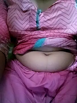 Snapshot of BreezySexyGirl69 chatting on May 7, 2026, 8:09 am BreezySexyGirl69 online show from May 7, 2026, 8:09 am
