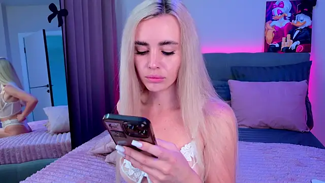 Rossy X online show from July 29, 2026, 1:37 am
