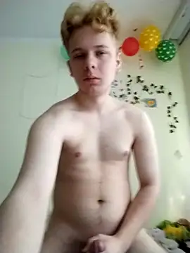 reiii07 online show from March 19, 2026, 7:34 am