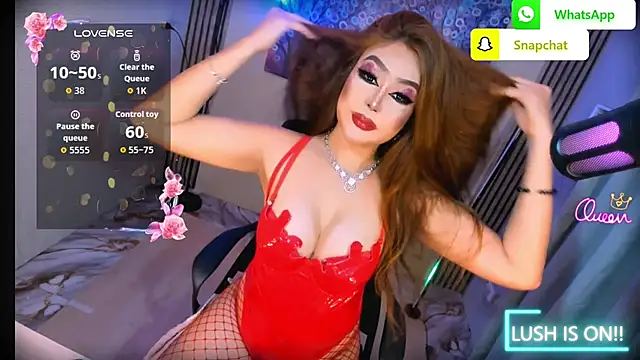 Snapshot of MistressHayfa2Explode chatting on May 13, 2026, 9:39 am MistressHayfa2Explode online show from May 13, 2026, 9:39 am