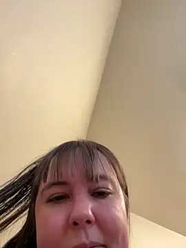 h oney4411 online show from February 28, 2026, 3:57 pm