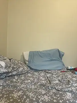 h oney4411 online show from March 5, 2026, 6:04 pm