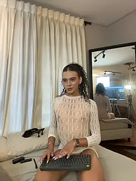 Luxa Velvet online show from July 29, 2026, 12:25 pm