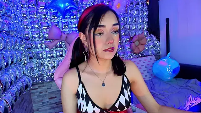 lala cherry online show from April 23, 2026, 8:55 pm