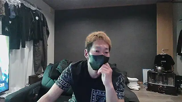 ryuaaaaa online show from February 26, 2026, 5:34 pm