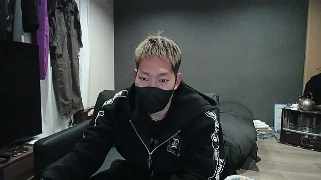 Snapshot of ryuaaaaa chatting on March 22, 2026, 9:13 am ryuaaaaa online show from March 22, 2026, 9:13 am