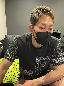 Snapshot of ryuaaaaa chatting on March 25, 2026, 5:19 pm ryuaaaaa online show from March 25, 2026, 5:19 pm