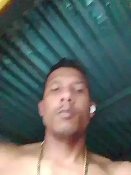 blackhot22c online show from April 27, 2026, 6:17 pm