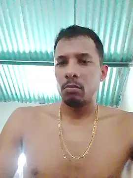 blackhot22c online show from May 1, 2026, 4:44 pm