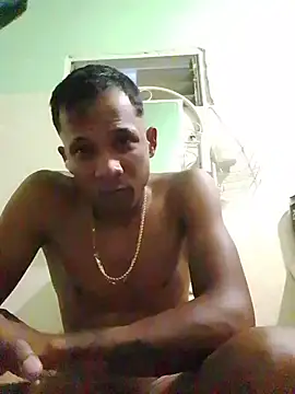Snapshot of blackhot22c chatting on May 9, 2026, 8:47 pm blackhot22c online show from May 9, 2026, 8:47 pm