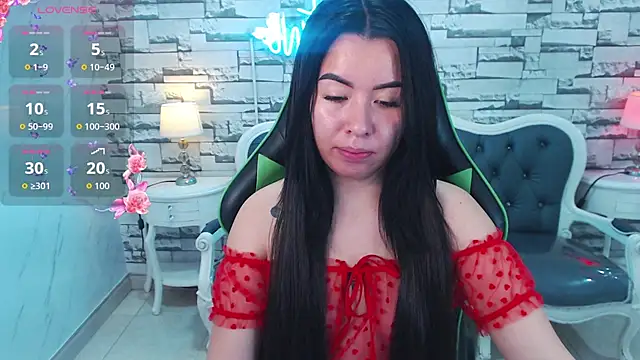 Kylia a online show from June 27, 2026, 1:06 pm